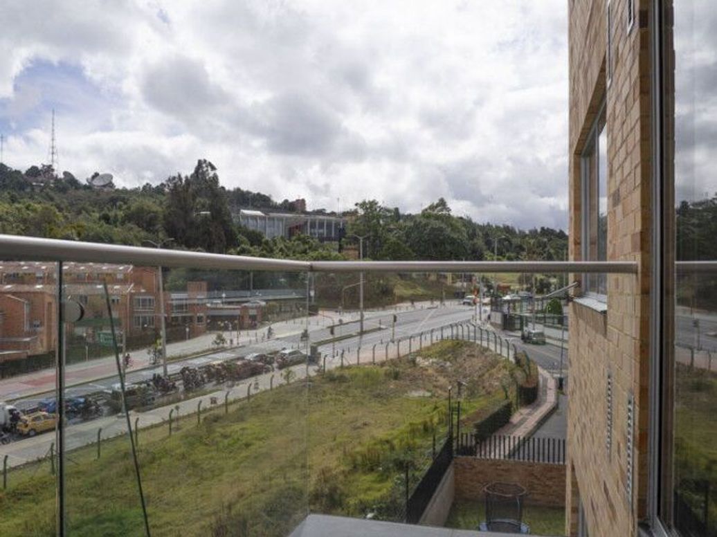 Apartamento de 2 alcobas en venta en Tierra Linda, Bogotá, 80 m² · foto 5 de 20
