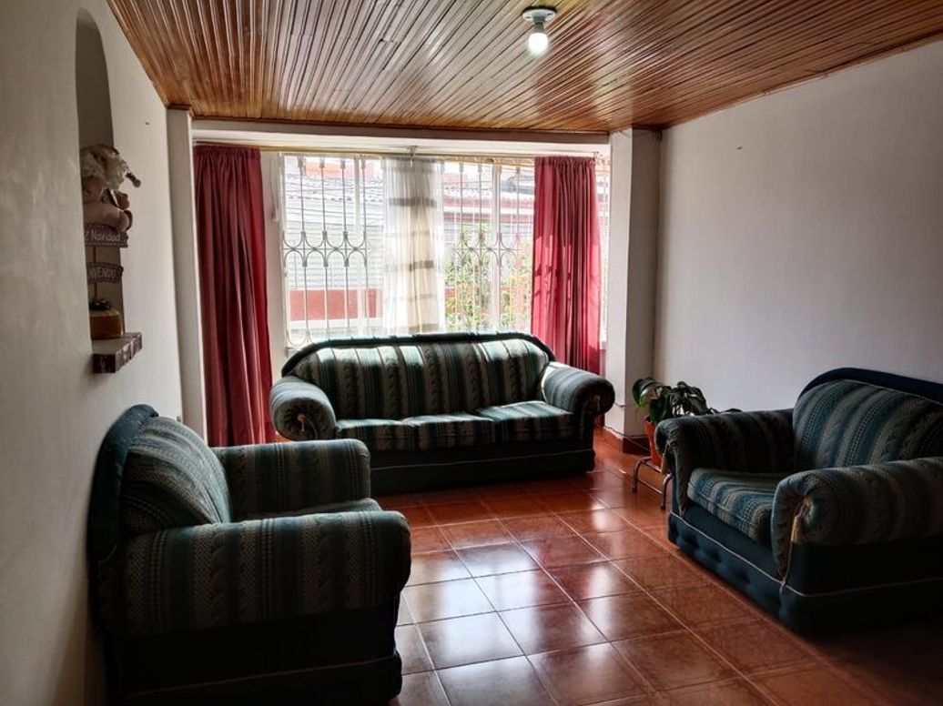 Casa de 4 alcobas en venta en Ciudad Quirigua, Bogotá, 154 m² · foto 14 de 18