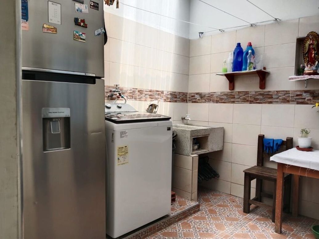 Casa de 4 alcobas en venta en Ciudad Quirigua, Bogotá, 154 m² · foto 8 de 18