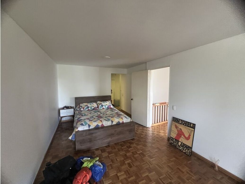 Apartamento de 3 alcobas en venta en La Macarena, Bogotá, 131 m² · foto 11 de 16