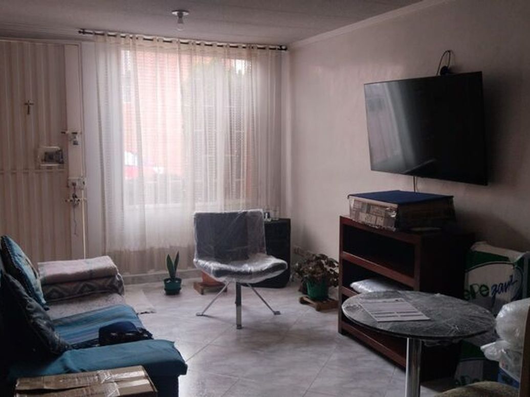 Casa de 2 alcobas en venta en Ub. Bolivia Oriental, Bogotá, 71 m² · foto 5 de 19