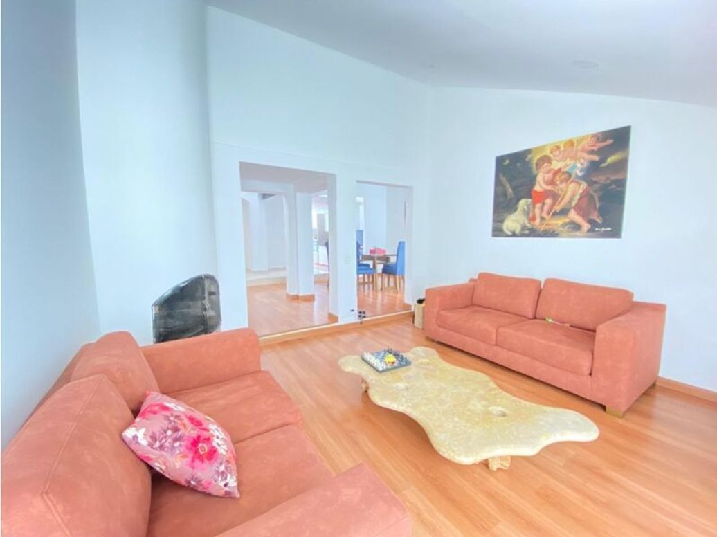Casa de 4 alcobas en venta en Mónaco, Bogotá, 255 m² · foto 7 de 20