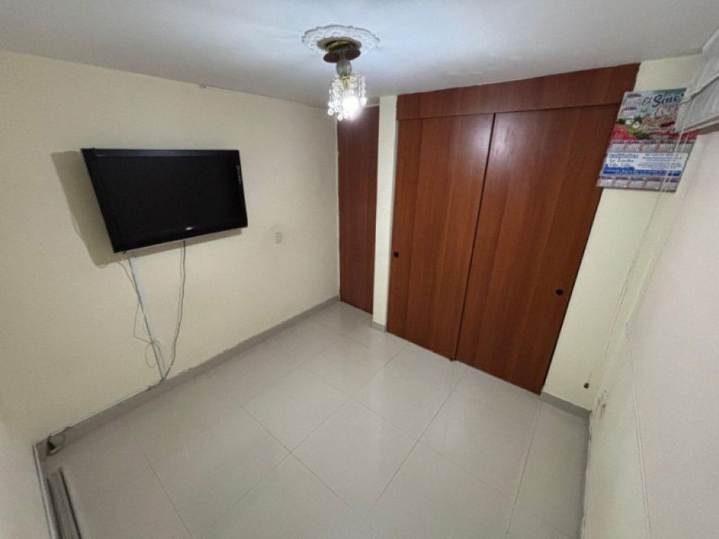Apartamento de 3 alcobas en venta en Prado Veraniego Norte, Bogotá, 64 m² · foto 8 de 15