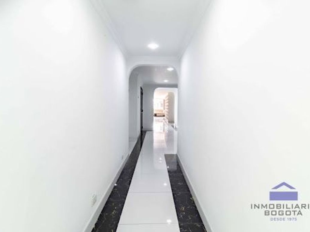 Apartamento de 5 alcobas en venta en Chicó Norte, Bogotá, 267 m² · foto 11 de 20