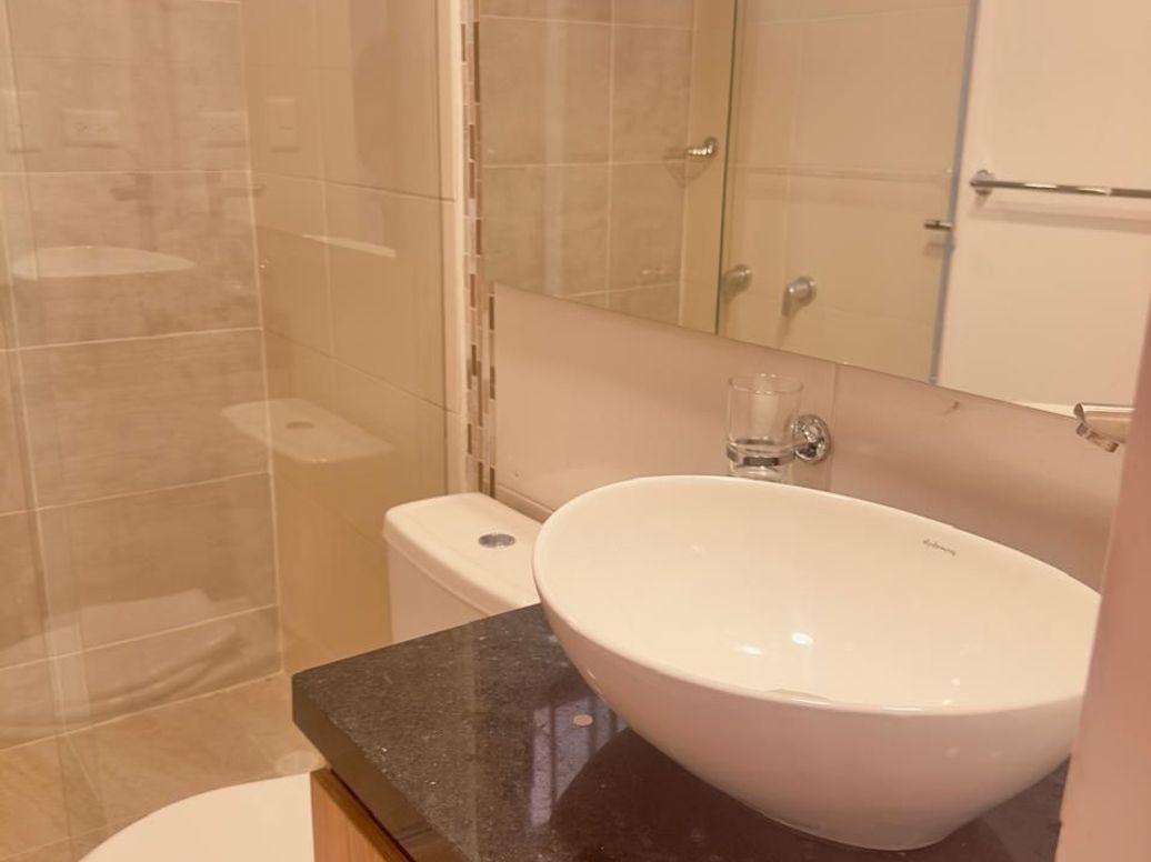 Apartamento de 2 alcobas en venta en Lagos De Torca, Bogotá, 42 m² · foto 2 de 20