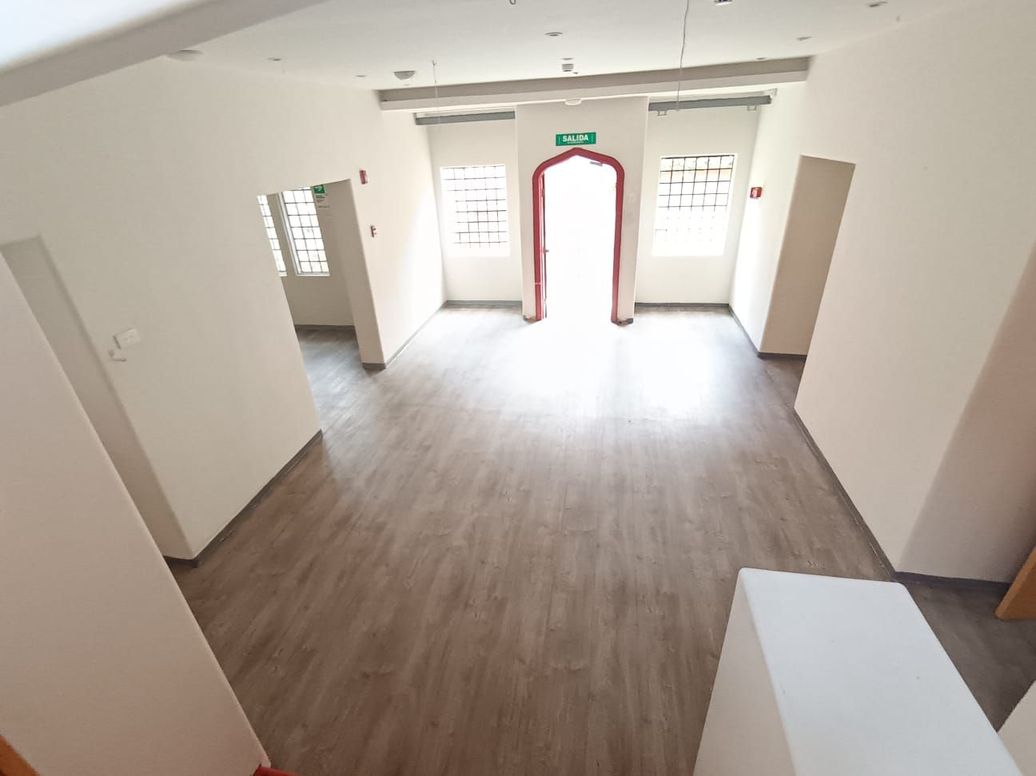 Casa en arriendo en La Merced, Bogotá · foto 5 de 19