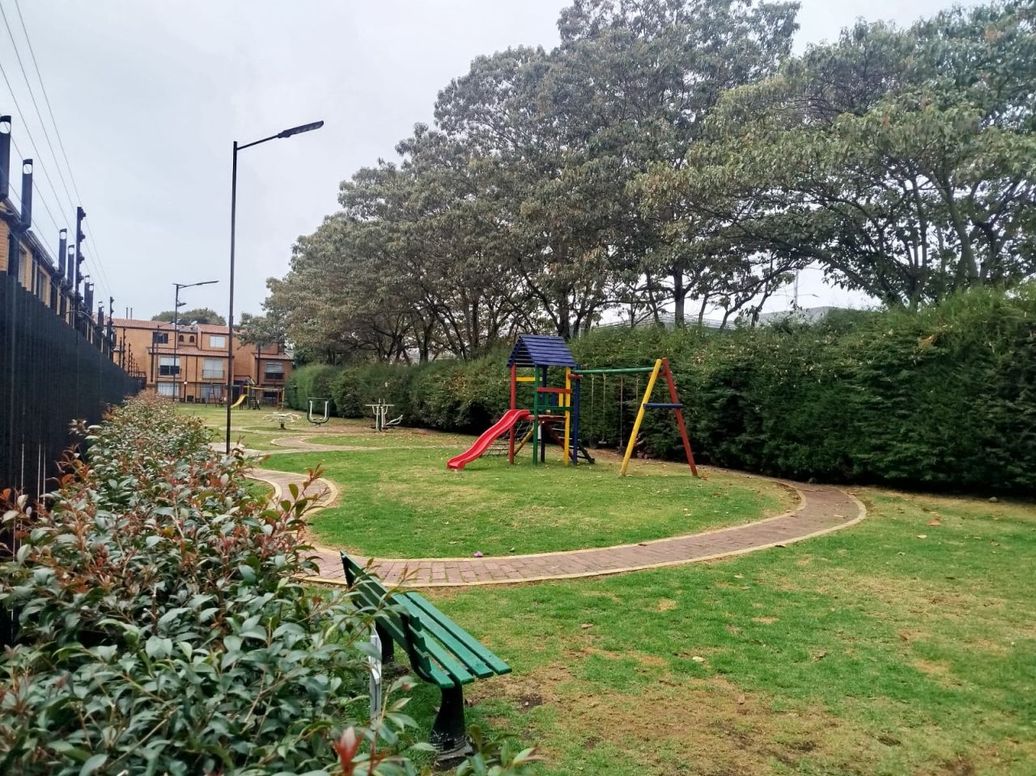 Casa de 3 alcobas en venta en Atenas, Bogotá, 104 m² · foto 6 de 19