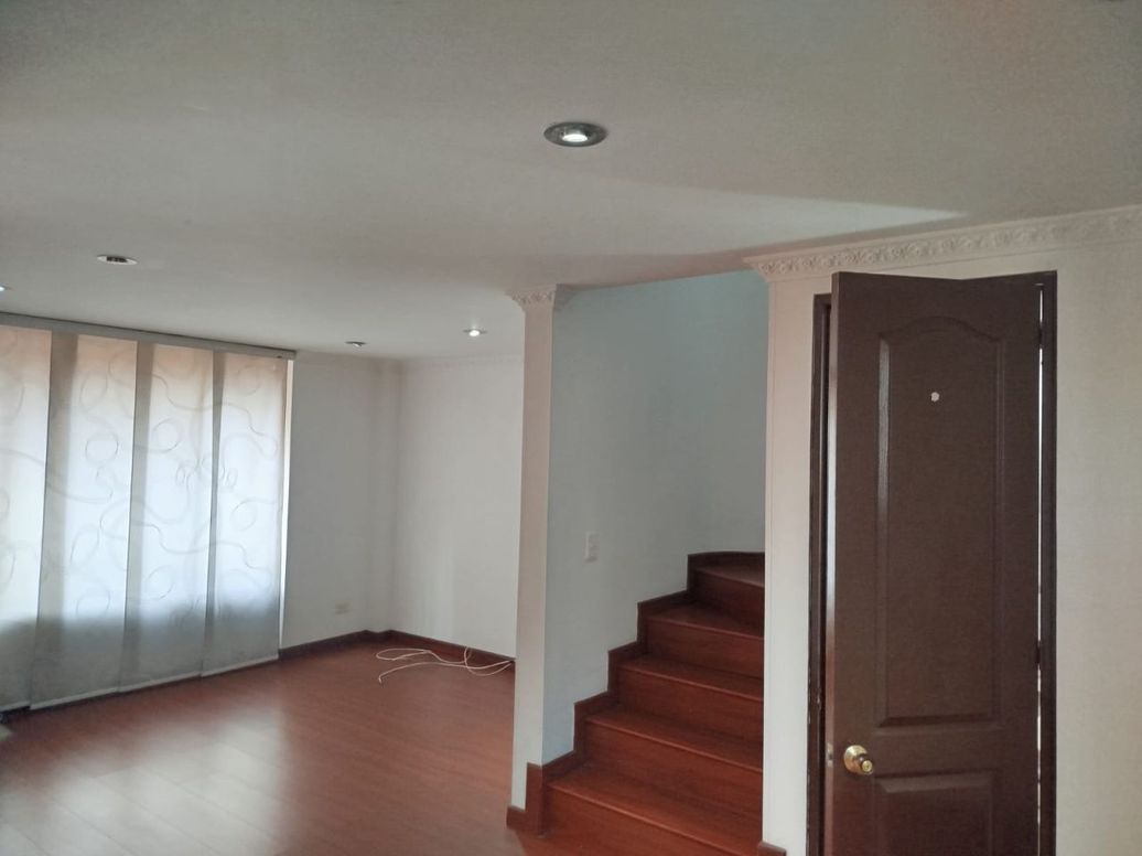 Casa de 3 alcobas en venta en Atenas, Bogotá, 104 m² · foto 18 de 19