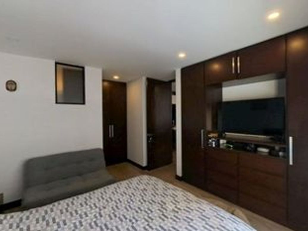 Apartamento de 1 alcoba en venta en El Contador, Bogotá, 53 m² · foto 4 de 10