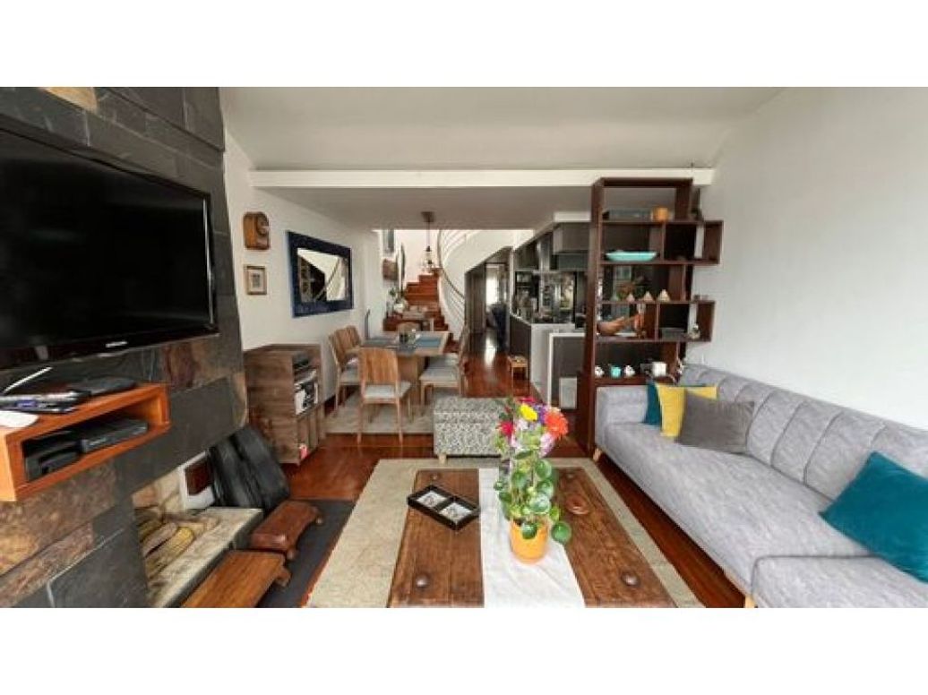 Apartamento de 4 alcobas en venta en Chapinero Alto, Bogotá, 141 m² · foto 3 de 18