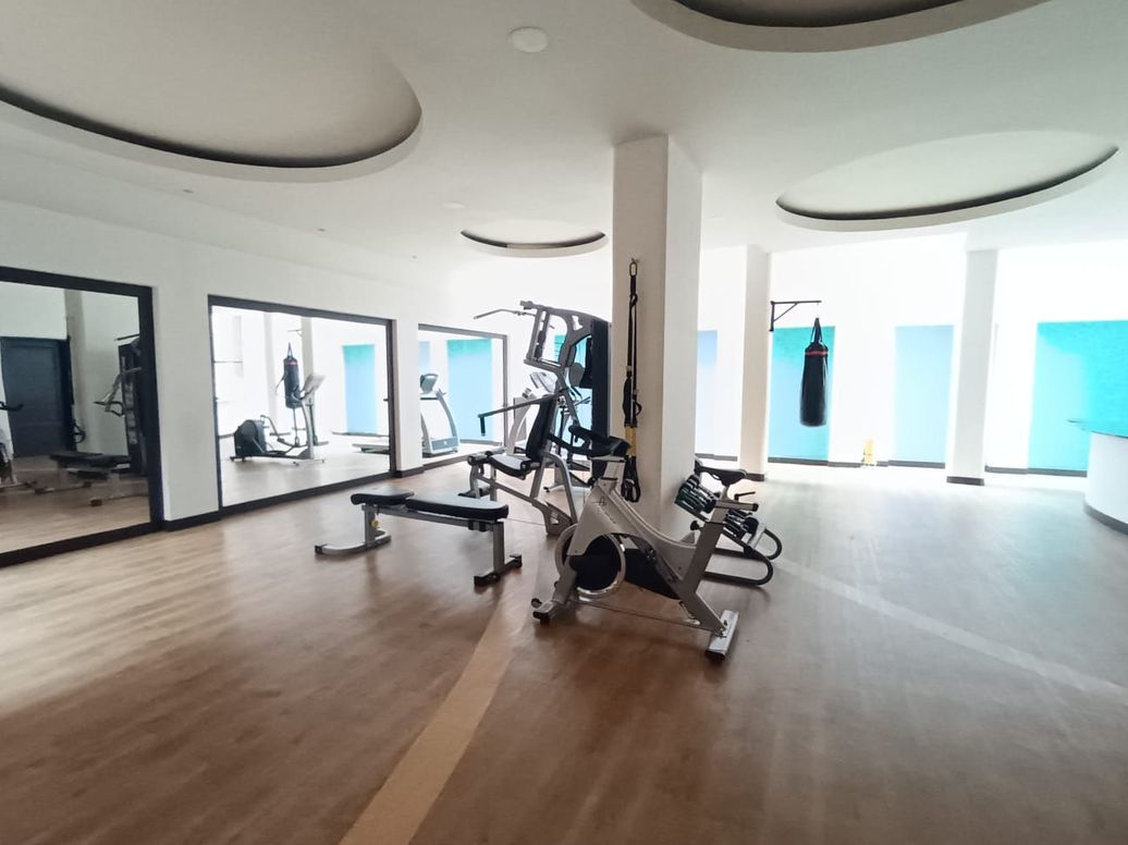 Apartamento de 2 alcobas en venta en El Refugio, Bogotá, 192 m² · foto 19 de 20