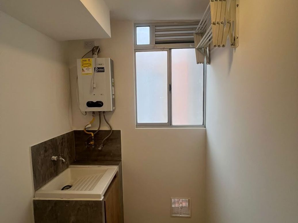 Apartamento en arriendo en Casa Blanca, Bogotá · foto 4 de 19