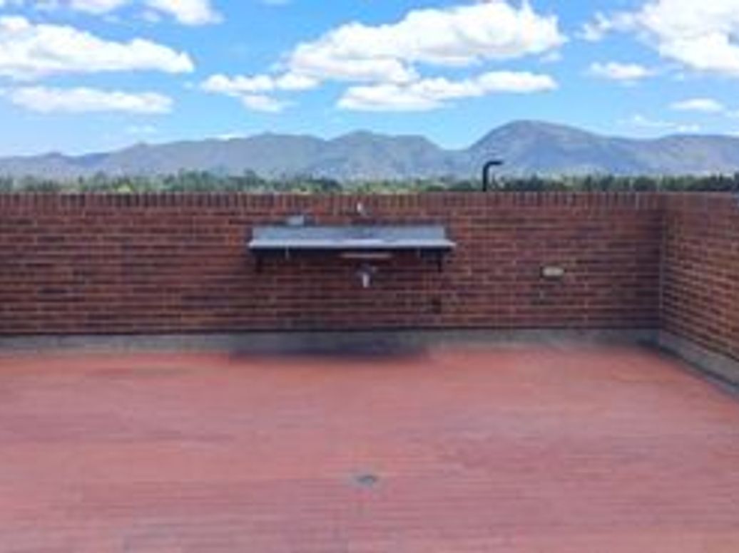 Apartamento de 2 alcobas en venta en Prados Del Salitre, Bogotá, 52 m² · foto 8 de 13