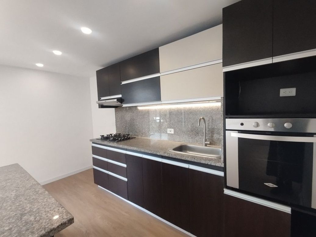 Apartamento de 1 alcoba en venta en Mónaco, Bogotá, 65 m² · foto 17 de 20