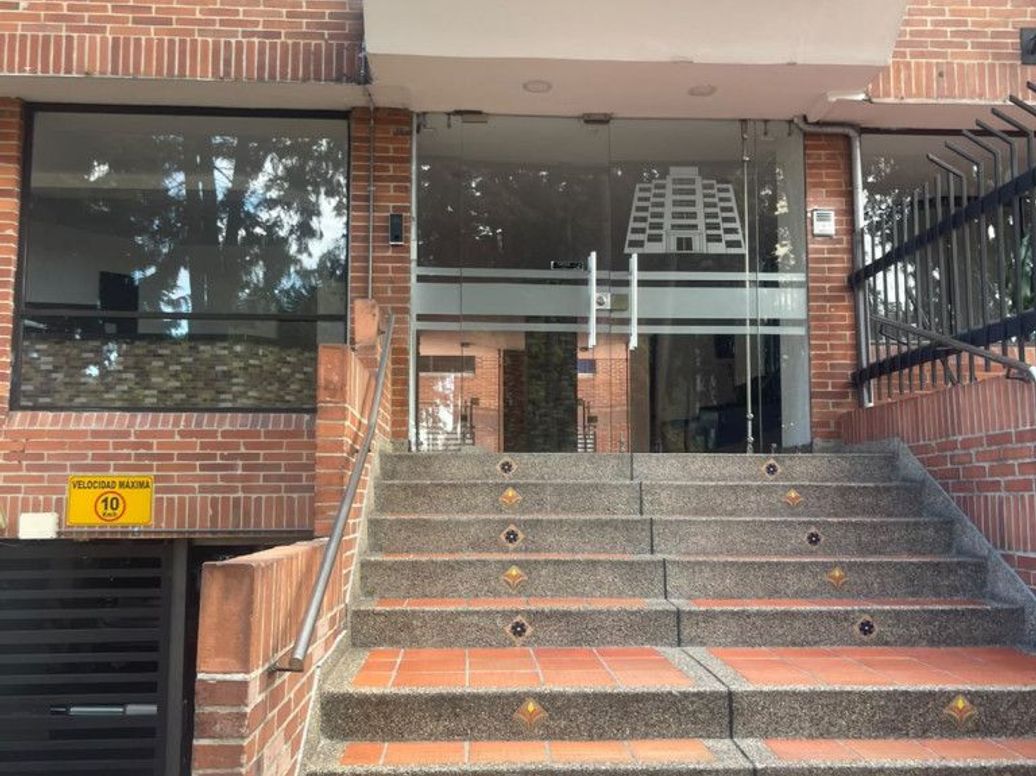 Apartamento de 3 alcobas en venta en Modelia Occidental, Bogotá, 82 m² · foto 9 de 20