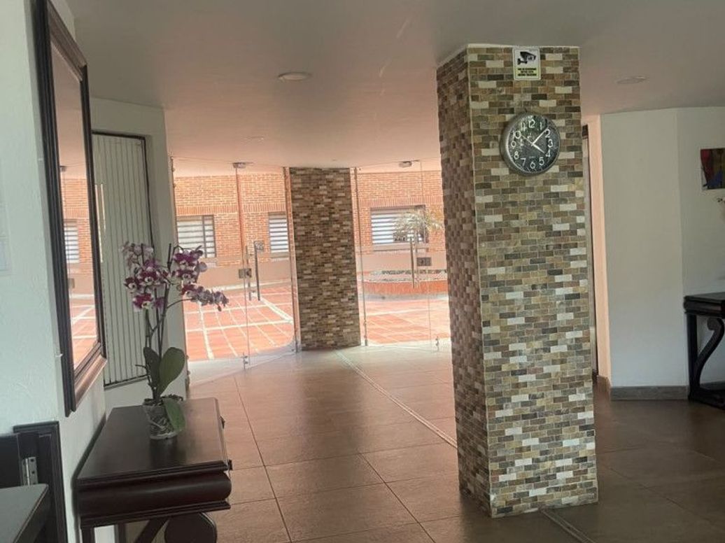 Apartamento de 3 alcobas en venta en Modelia Occidental, Bogotá, 82 m² · foto 6 de 20