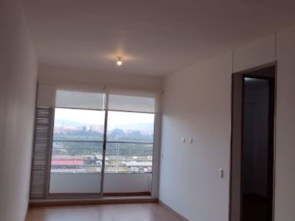 Apartamento de 3 alcobas en venta en Nueva Castilla, Bogotá, 62 m² · foto 3 de 20