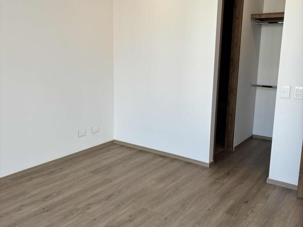 Apartamento de 3 alcobas en venta en Ciudad Salitre Nor-Oriental, Bogotá, 107 m² · foto 15 de 20