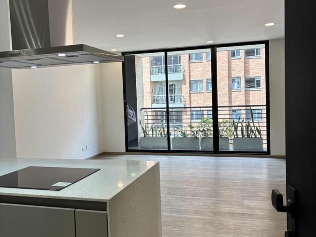 Apartamento de 3 alcobas en venta en Ciudad Salitre Nor-Oriental, Bogotá, 107 m² · foto 6 de 20