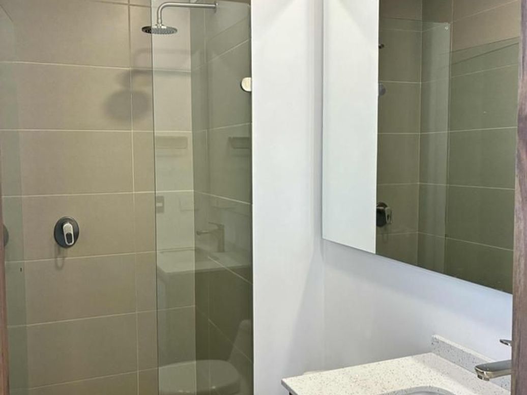Apartamento de 3 alcobas en venta en Ciudad Salitre Nor-Oriental, Bogotá, 128 m² · foto 15 de 20