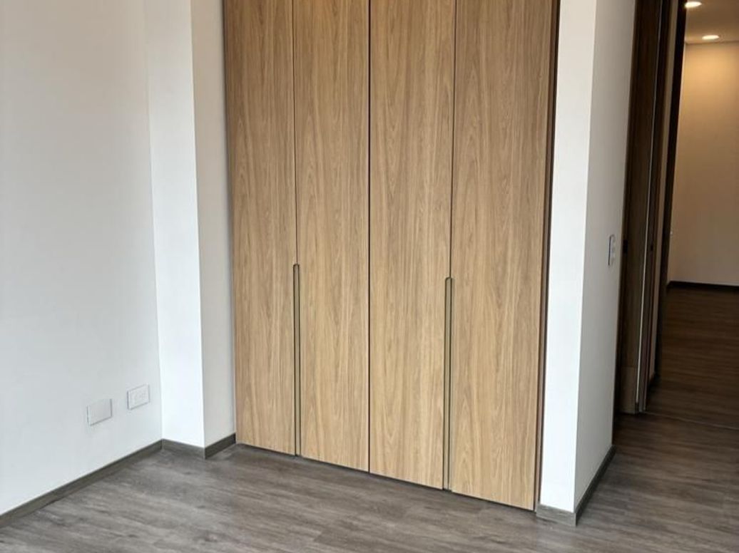 Apartamento de 3 alcobas en venta en Ciudad Salitre Nor-Oriental, Bogotá, 119 m² · foto 17 de 20