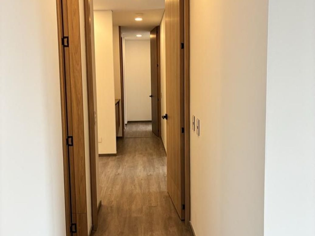 Apartamento de 3 alcobas en venta en Ciudad Salitre Nor-Oriental, Bogotá, 119 m² · foto 12 de 20