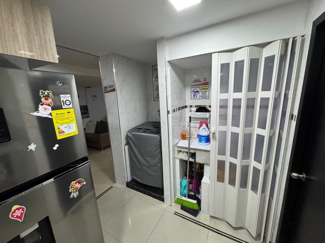 Casa de 6 alcobas en venta en Estoril, Bogotá, 580 m² · foto 7 de 20