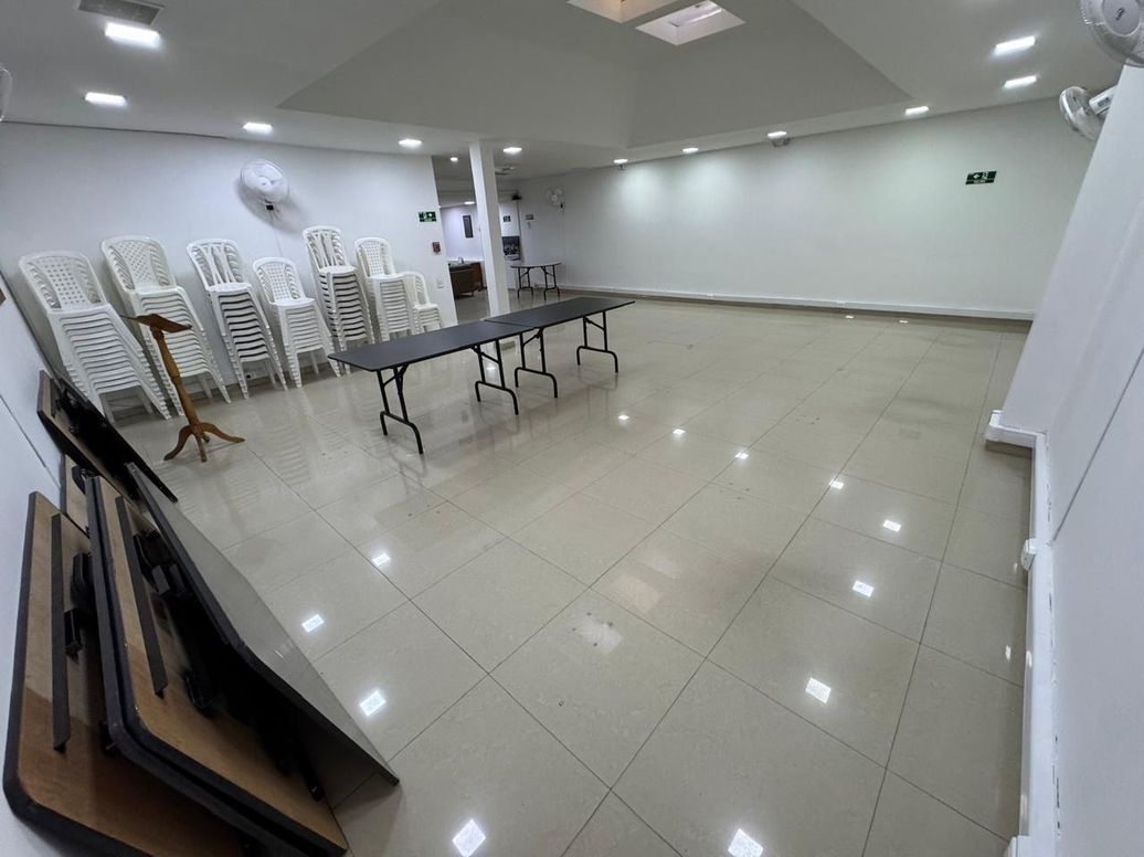 Casa de 6 alcobas en venta en Estoril, Bogotá, 580 m² · foto 9 de 20