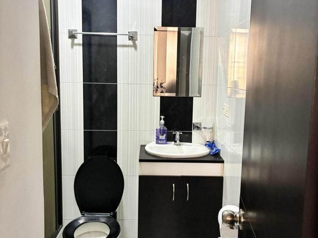 Apartamento de 2 alcobas en venta en Nariño Sur, Bogotá, 48 m² · foto 19 de 20