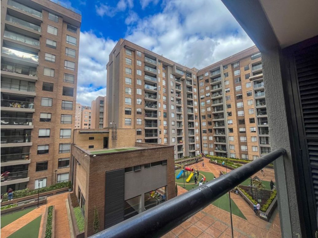 Apartamento de 3 alcobas en venta en Colina Campestre, Bogotá, 88 m² · foto 16 de 20