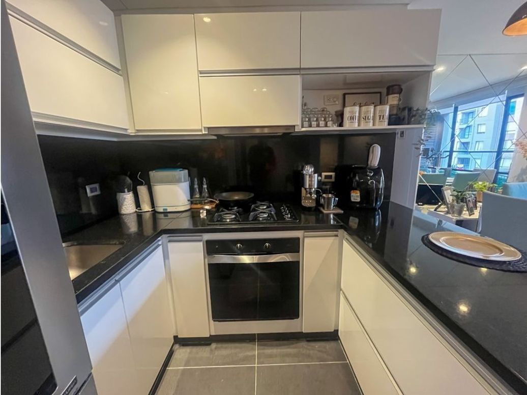 Apartamento de 3 alcobas en venta en Colina Campestre, Bogotá, 88 m² · foto 3 de 20