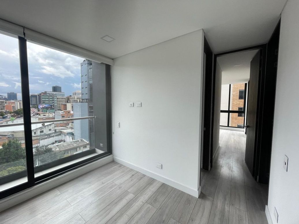 Apartamento de 2 alcobas en arriendo en Santa Barbara Oriental, Bogotá, 53 m² · foto 4 de 13
