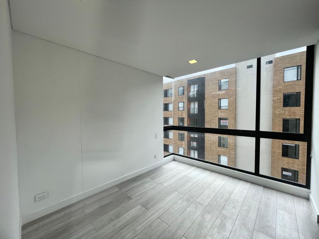 Apartamento de 2 alcobas en arriendo en Santa Barbara Oriental, Bogotá, 53 m² · foto 6 de 13