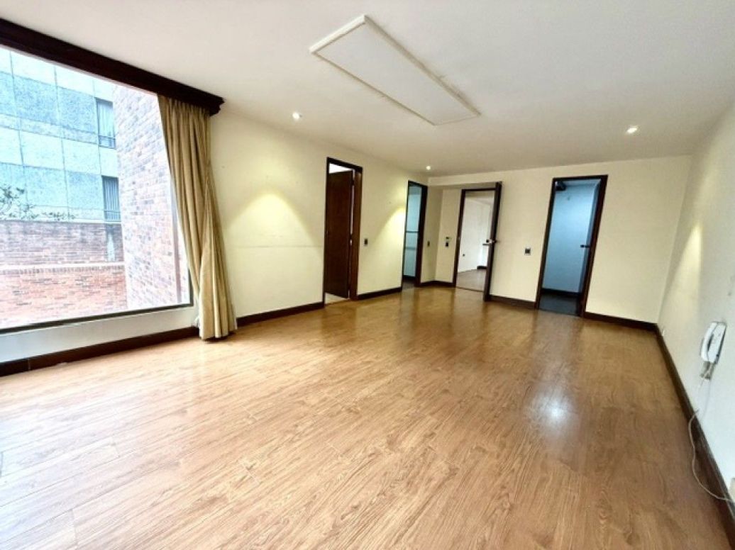 Apartamento de 3 alcobas en venta en La Cabrera, Bogotá, 509 m² · foto 20 de 20