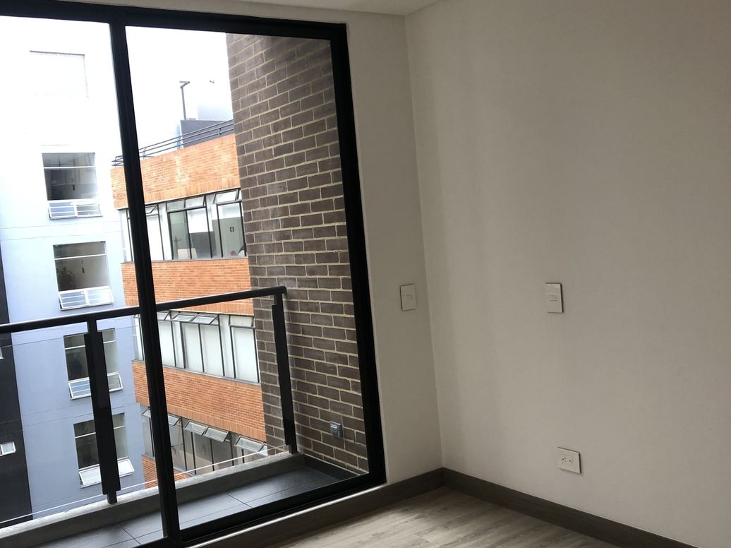 Apartamento de 2 alcobas en venta en Rincon Del Chicó, Bogotá, 69 m² · foto 7 de 20