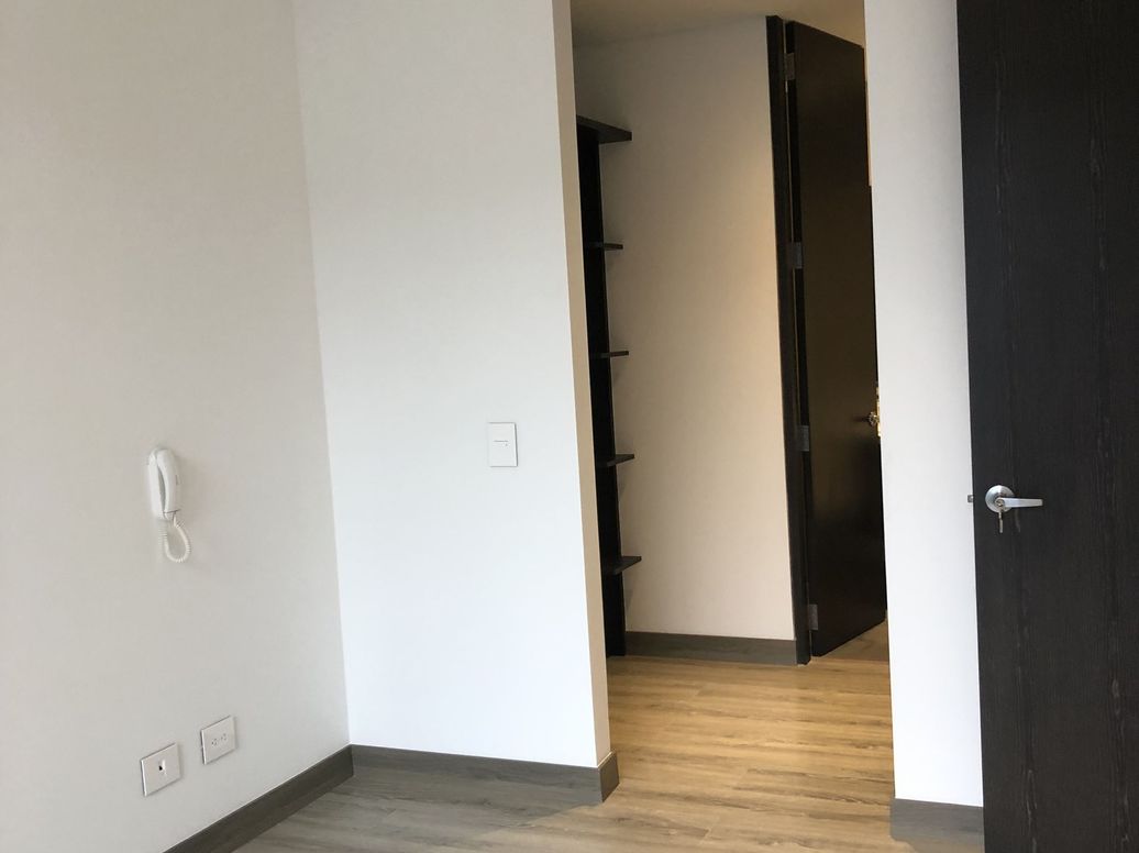 Apartamento de 2 alcobas en venta en Rincon Del Chicó, Bogotá, 69 m² · foto 5 de 20