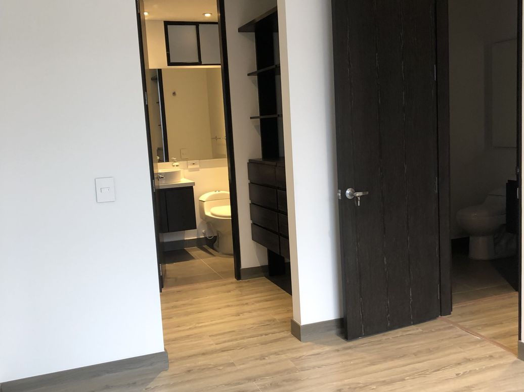 Apartamento de 2 alcobas en venta en Rincon Del Chicó, Bogotá, 69 m² · foto 15 de 20