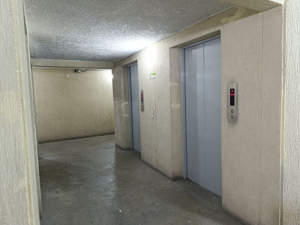 Apartamento de 3 alcobas en venta en San Pablo, Bogotá, 59 m² · foto 2 de 11