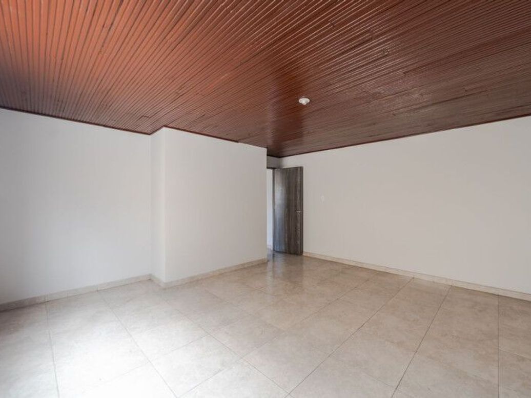 Casa de 4 alcobas en venta en Restrepo Occidental, Bogotá, 135 m² · foto 9 de 20