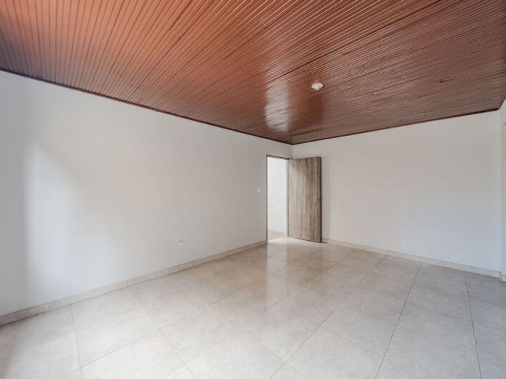 Casa de 4 alcobas en venta en Restrepo Occidental, Bogotá, 135 m² · foto 11 de 20