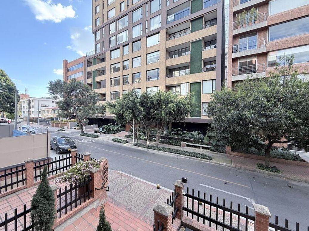 Apartamento de 3 alcobas en venta en Antiguo Country, Bogotá, 111 m² · foto 8 de 18