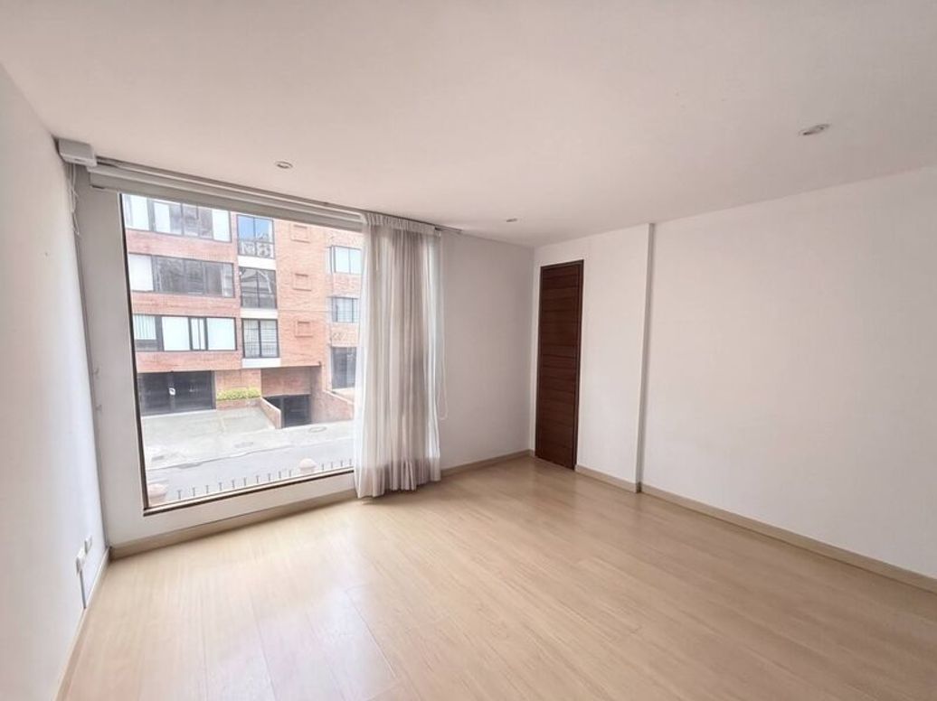 Apartamento de 3 alcobas en venta en Antiguo Country, Bogotá, 111 m² · foto 9 de 18