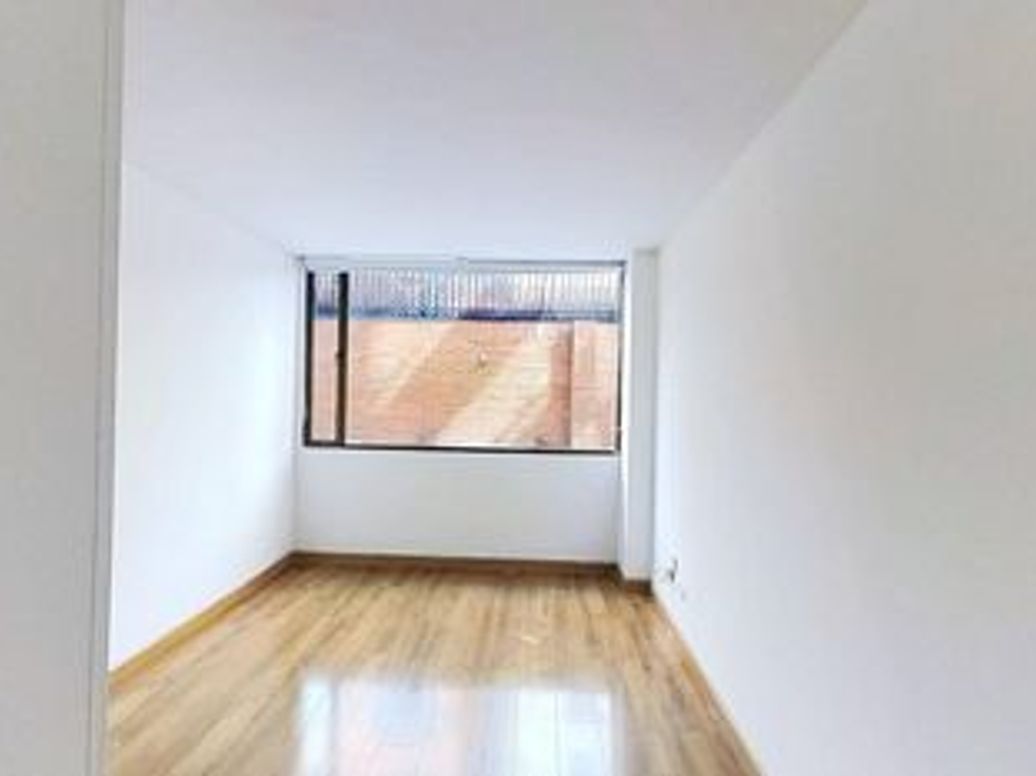 Apartamento de 3 alcobas en venta en Chico Norte Et. Iii, Bogotá, 97 m² · foto 13 de 14