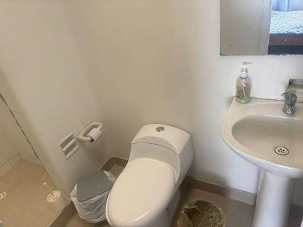 Casa de 5 alcobas en venta en Chapinero Central, Bogotá, 300 m² · foto 11 de 19