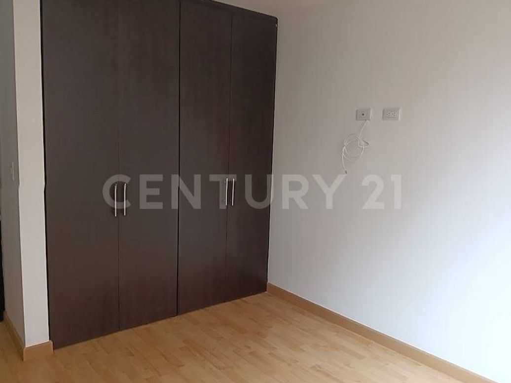 Apartamento de 2 alcobas en venta en El Salitre, Bogotá, 53 m² · foto 9 de 20