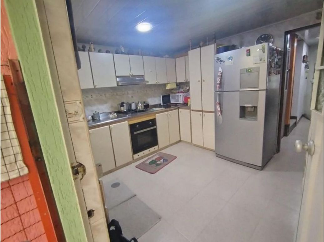 Casa de 4 alcobas en venta en Sosiego Sur, Bogotá, 250 m² · foto 11 de 20