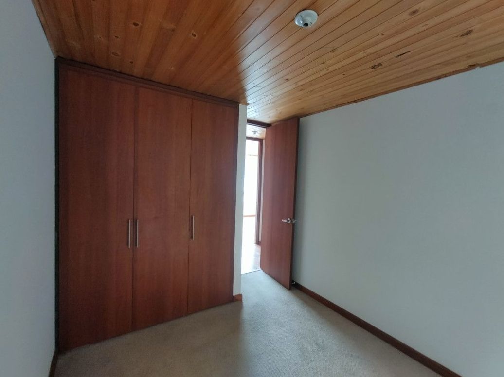 Apartamento de 3 alcobas en venta en Britalia, Bogotá, 69 m² · foto 8 de 20