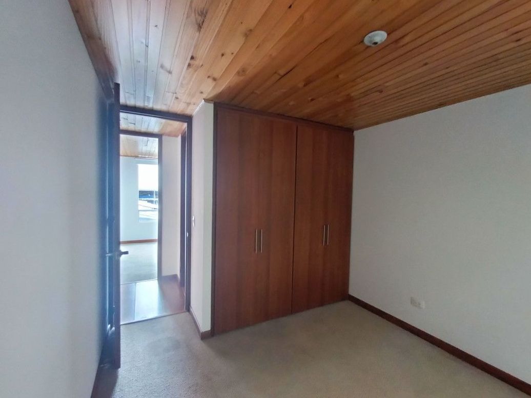Apartamento de 3 alcobas en venta en Britalia, Bogotá, 69 m² · foto 10 de 20