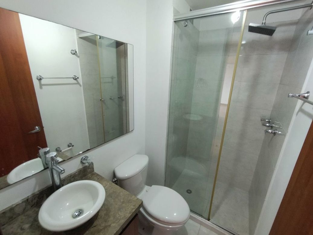 Apartamento de 3 alcobas en venta en Britalia, Bogotá, 69 m² · foto 12 de 20