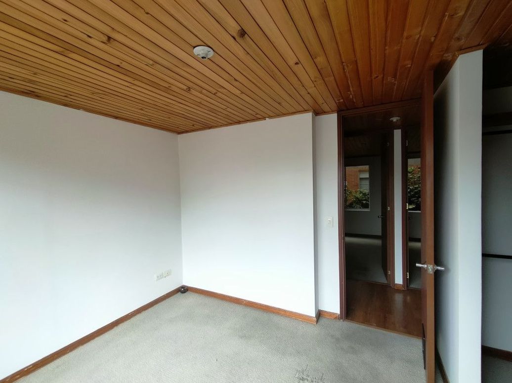 Apartamento de 3 alcobas en venta en Britalia, Bogotá, 69 m² · foto 16 de 20